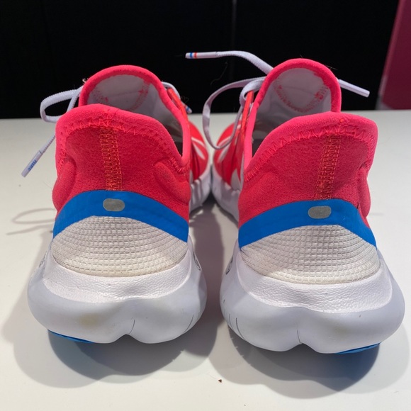 Nike sneakers - Picture 3 of 4